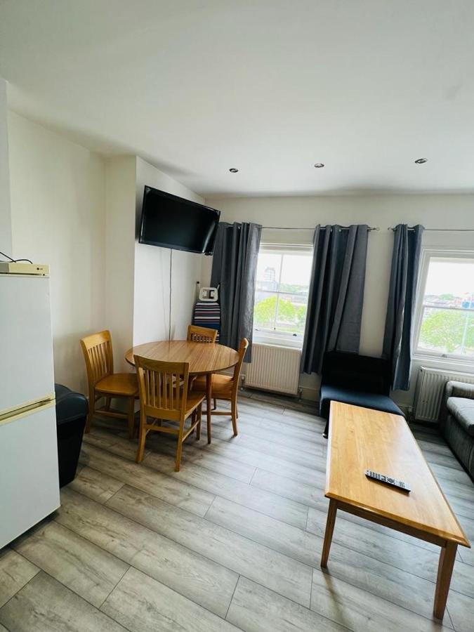 Апартаменты Entire New Flat With View To River Yare, H7 Грейт-Ярмут Экстерьер фото