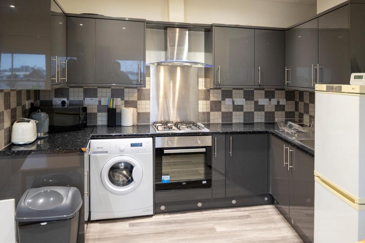 Апартаменты Entire New Flat With View To River Yare, H7 Грейт-Ярмут Экстерьер фото
