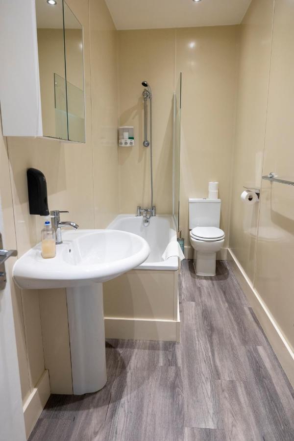 Апартаменты Entire New Flat With View To River Yare, H7 Грейт-Ярмут Экстерьер фото