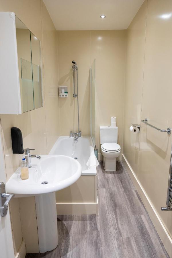 Апартаменты Entire New Flat With View To River Yare, H7 Грейт-Ярмут Экстерьер фото